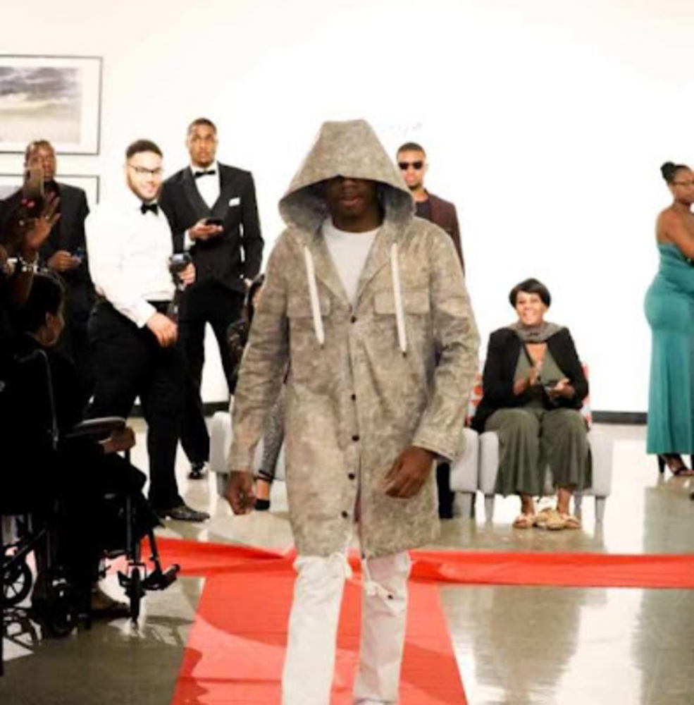 Meet your Posher, Maurice